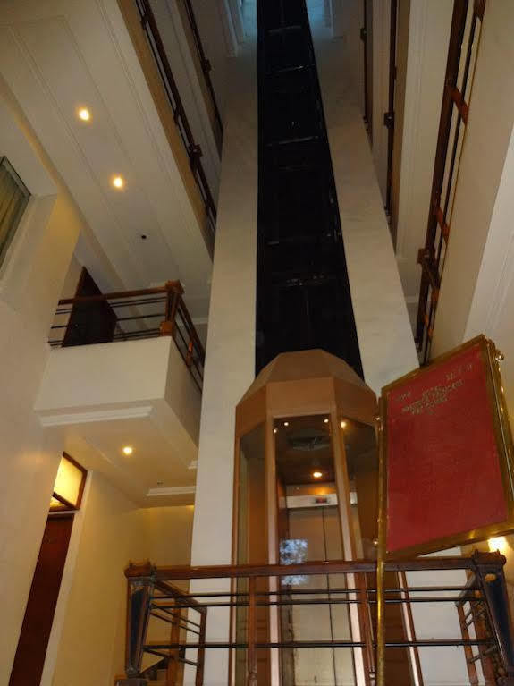 Fabhotel Prestige Princess Jabalpur Exterior photo